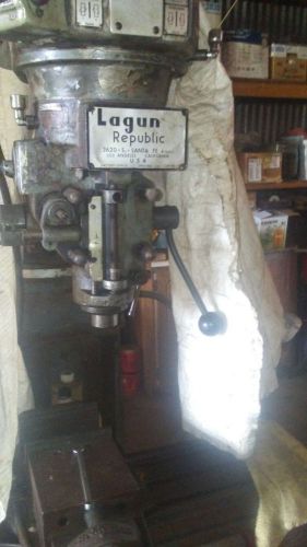 Lagun end milling machine with bridgeport vise
