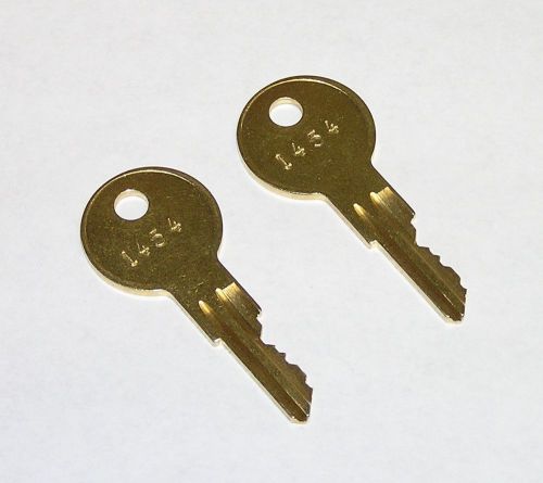 2 - 1454 Replacement Keys fit Beverage Air Refrigeration Equipment