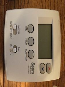 Sears 1F80-0261SE Programmable Digital Thermostat