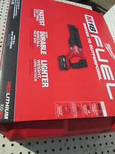 Milwaukee 2821-22 M18 FUEL Brushless 1-1/4&#034; Cordless SAWZALL w/2 5ah Battery New