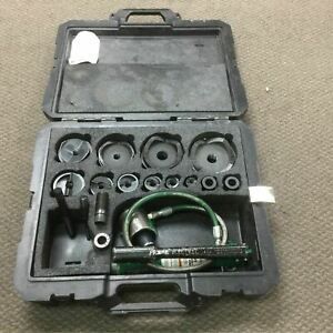 Greenlee 746 767 hydraulic metal knockout Conduit Punch + Die Set + Case - AS-IS