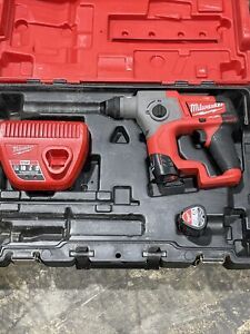 Milwaukee FUEL 12V Lithium-Ion 5/8&#034;Brushless Cordless SDS-Plus Rotary Hammer Kit