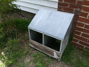 Vintage Chicken Hen Nest Box Rusty Industrial Galvanized Metal Barn Farm Fresh 2