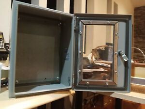 hubble weigmann enclosure N12161206WC