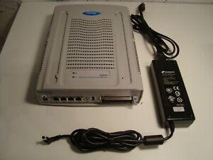 Nortel Avaya BCM50 R6+AC power+Lic,12 digset,4 Analog trunk,4Analog,300 MB,32IP