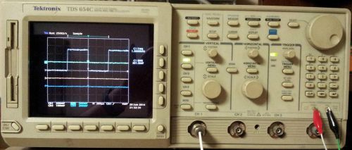 Tektronix TDS 654C Color Four Channel Digital Real Time Oscilloscope 500Mhz 5GS