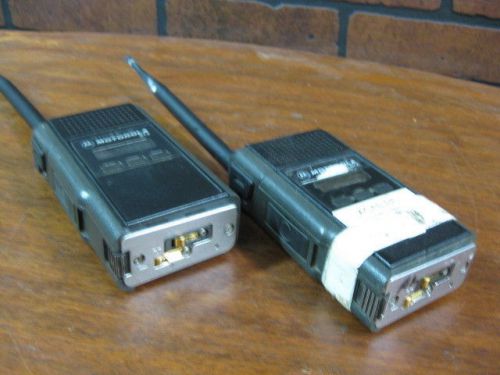 Lot of 2 Motorola STX H35STC5170AN H35STC5170BN Handheld 2 Way Radio Transceiver