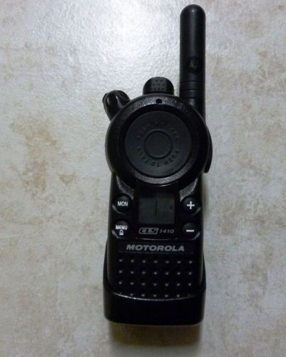 Motorola cls1410 2-way radio with belt clip for sale