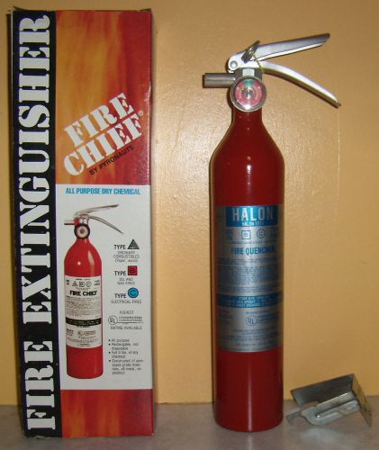 Halon 1211 Fire extinguisher MODEL H-5 FIRE QUENCHER MAY NEED RECHARGED ? W BOX