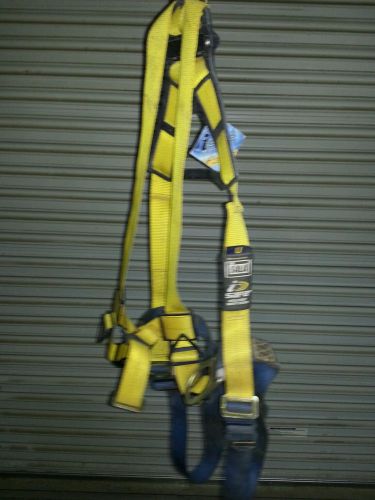 DBI  Capital safety harness size universal  #11083875
