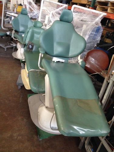 Dental Chairs and Stools   (I can ship)