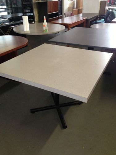 ***CAFETERIA TABLE w/ GRAY COLOR TOP &amp; BLACK METAL BASE 42&#034;x42&#034;***