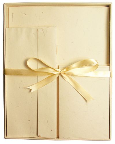 Alvin and Co. Blue Hills Studio Fine Writing Stationery cream Set of 15 Ivory