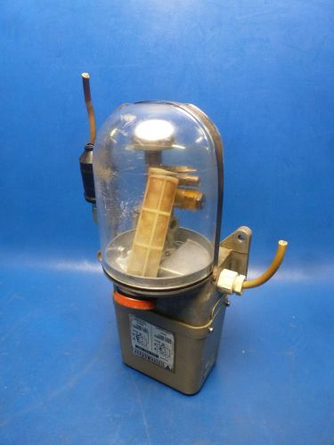 Willy vogel 112 024 510 112024510 powered lubricator pump for sale