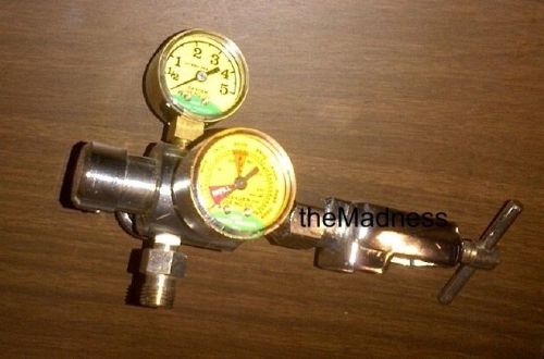 Mada medical oxygen regulator two 2 gauges good condition metal medical gas for sale