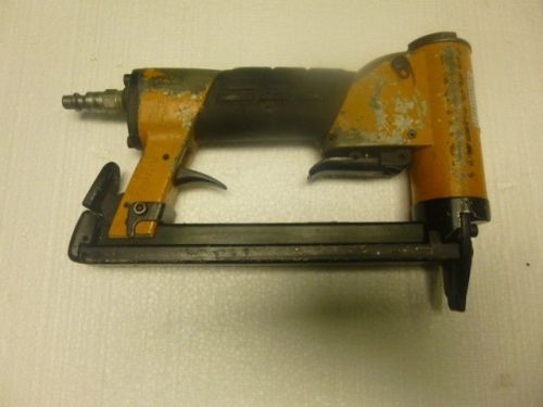 Bostitch tools 3/8&#034; crown fine wire air stapler tu-216-71 for sale