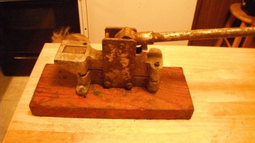 greenlee no.1811 vintage press/coulpler