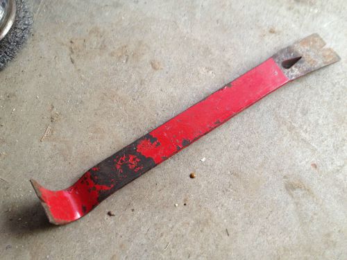 12&#034; Flat Pry Bar -- older model with good strong steel !