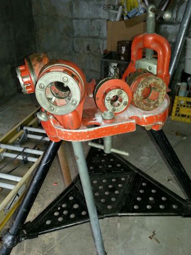 Rigid pipe tristand and threaders 1/2&#034;, 3/4&#034;, 1&#034;, 1 1/4&#034; (local pick up only)