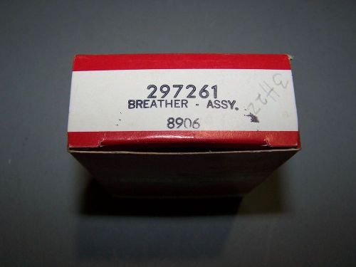 vintage briggs and stratton breather assembly part # 297261