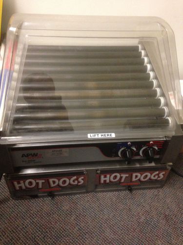 APW Wyott HR-31S Hot Dog Grill  INCLUDES SNEEZE GUARD