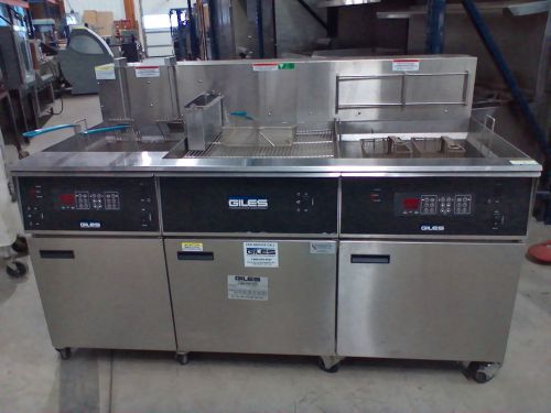 GILES EOF-20, 3 PHASE DOUBLE BANK FRYER COMPARTMENT DIGITAL ELECTRIC