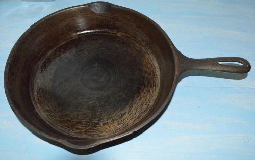 Vintage Cast Iron 10&#034;1/2 Grill Skillet Pan, #8 Double Spout, Flat, USA Made