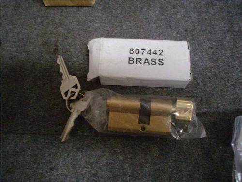 brass thumbturn tumbler 607442 with keys