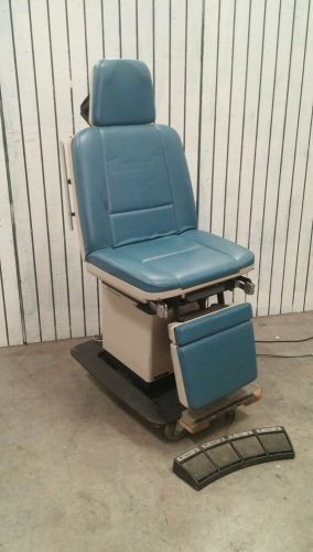 Midmark 75 Model 419 Medical Procedure Chair