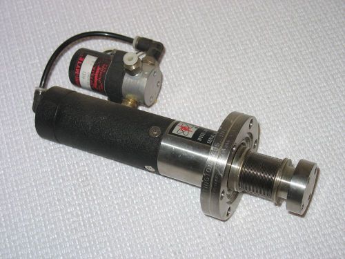 Pneumatic linear motion vacuum feedthrough for sale