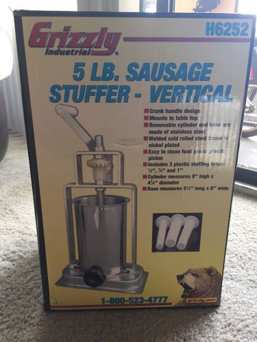Grizzly Sausage Stuffer