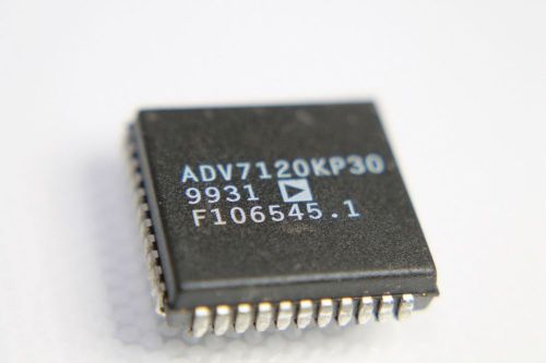 ADV7120KP30, Video DAC 44-Pin, PLCC, 80MHz, 3 x 8 BIT, 6 PIECES
