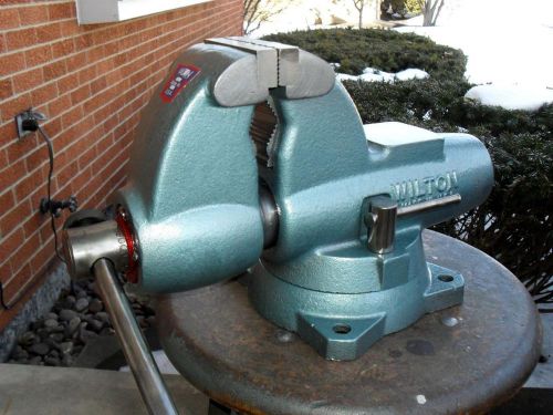Wilton vise, c0, 3 1/2&#039; jaws,  pipe jaws, 2009, in excellent condition for sale