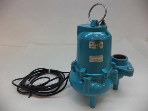 Little giant 511482 submersible sewage pump 230v 5.2amp 6/10hp es60 for sale