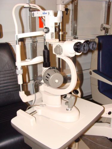 MARCO ULTRA G IV SLIT LAMP WITH TONOMETER. EXCELLENT CONDITION.