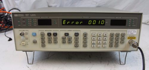 HP 8657B 0.1 - 2060 MHz Signal Generator Agilent READ Error 0010