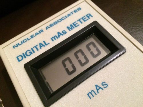 Nuclear associates fluke victoreen digital mas xray meter 07-472 for sale