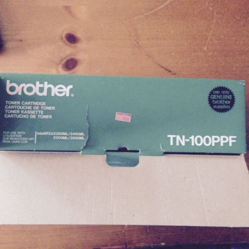 GENUINE BROTHER TN-100PPF TONER CARTRIDGE (NEW) TEAR IN BOX