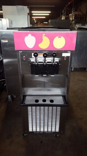 2011 Electrofreeze SL500 Soft Serve Ice Cream Frozen Yogurt Machine 1Ph Air