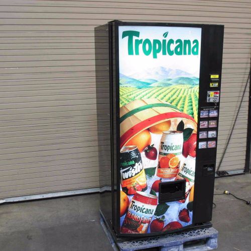 Dixie Narco 501R/SII soda vending machine, located in Las Vegas - Works fine
