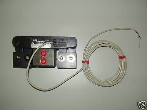 New phd inc 8600-01-3001 double acting gripper w sensor for sale