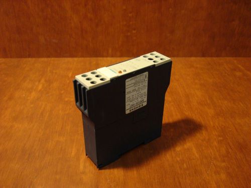 Siemens 3UN2100-0AC7 thermistor protection relay