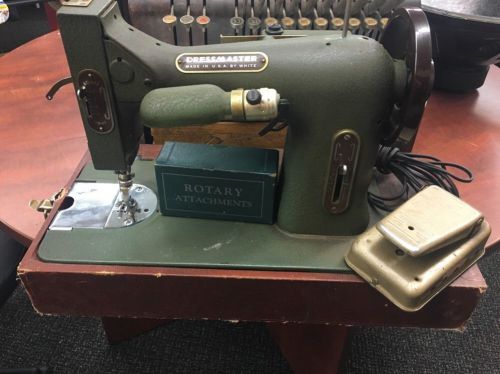 White DressMaster Sewing Machine Industrial Strength. Dress Master. Made In USA