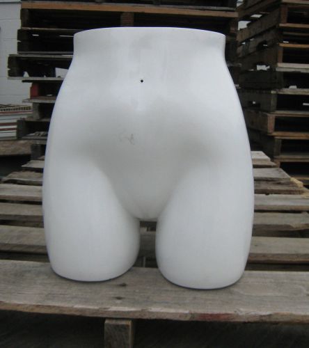 (USED) MN-AA WHITE FEMALE BUTTOCKS AND HIP TORSO MANNEQUIN FORM (b)