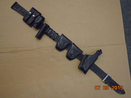 Police Leather Duty Belt With 10 Accessories Size 35 / Free Shipping