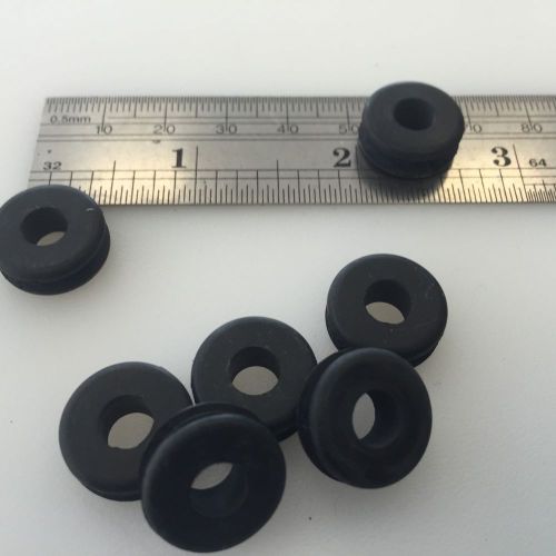 50  rubber grommets  1/4&#034; inner diameter -  fits  1/8&#034; panel hole - an931-a4-7 for sale