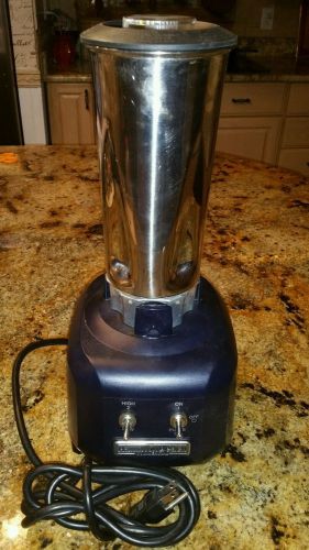 HAMILTON BEACH BAR BLENDER MODEL NO. HBB250SR WITH 2 CONTAINERS USED RIO SERIES
