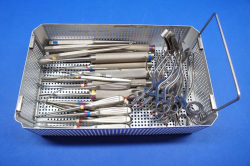 V. Mueller Retractor and Cobb Set