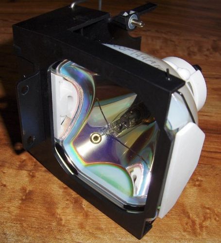 VLT-X300LP PROJECTOR LAMP -  NEW IN FACTORY BOX ***FREE SHIPPING***