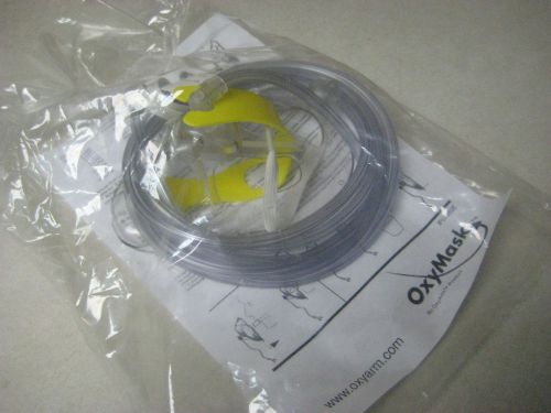 Southmedic oxymask om-1125-8 oxygen mask with tubing (1), new in package for sale